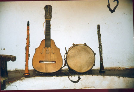 Instrumentos fotografiados en Lanzuela